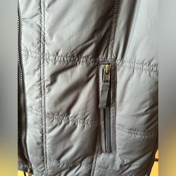 Patagonia Lost Canyon Vest - Picture 3 of 4